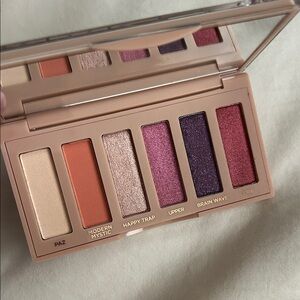 New Urban Decay Smiley Edition Eyeshadow Palette